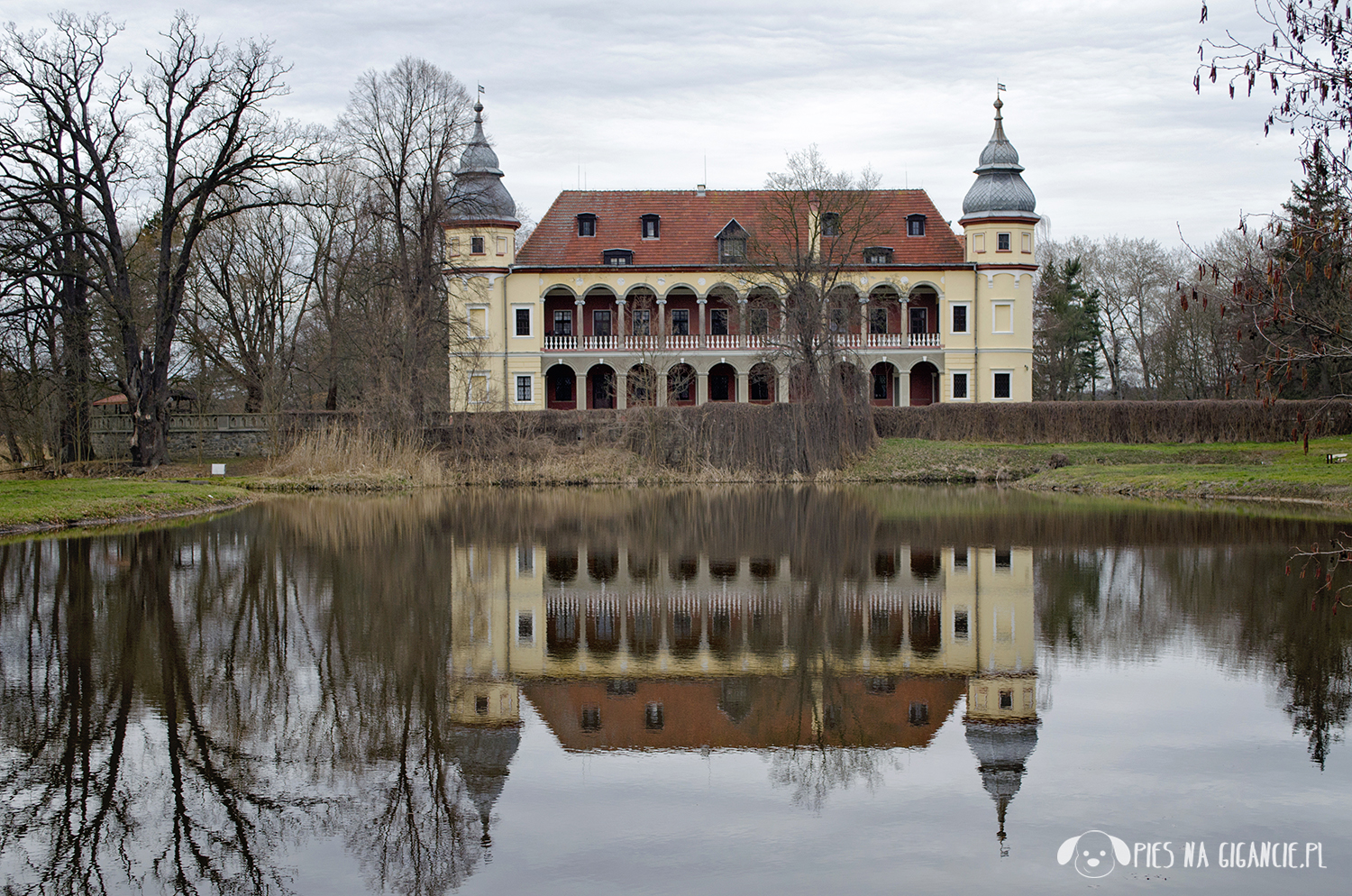 Pałac Krobielowice